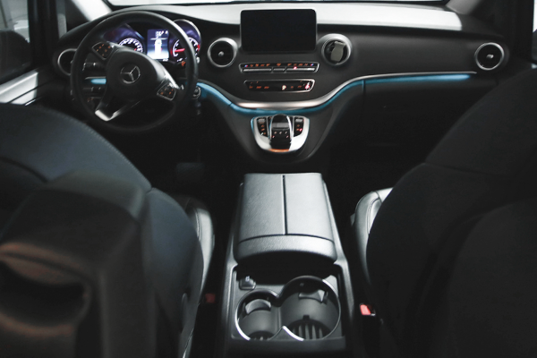 Mercedes-Benz V250 Avantgarde 2019 Gris Pedernal-interior-tablero